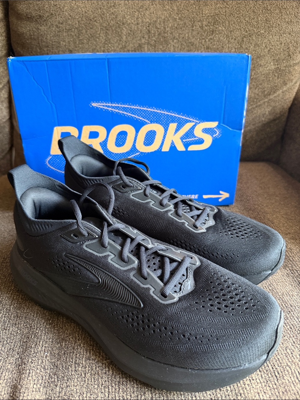 BROOKS Glycerin 23